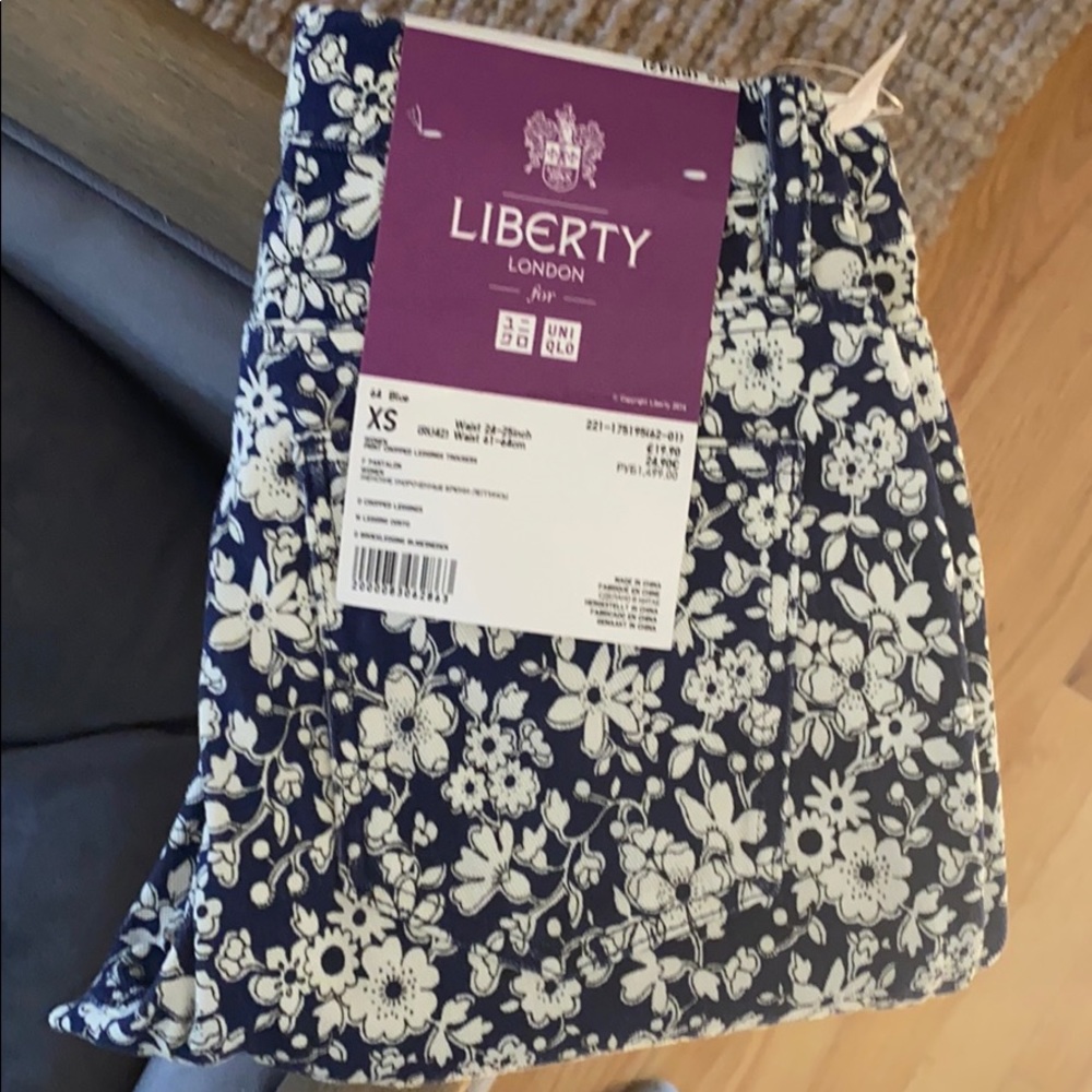 Liberty leggings